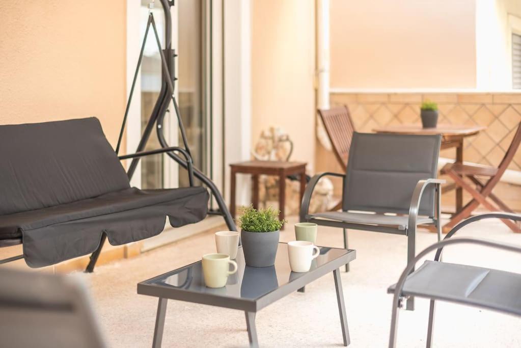 Pegasus Apartment Piraeus Luaran gambar